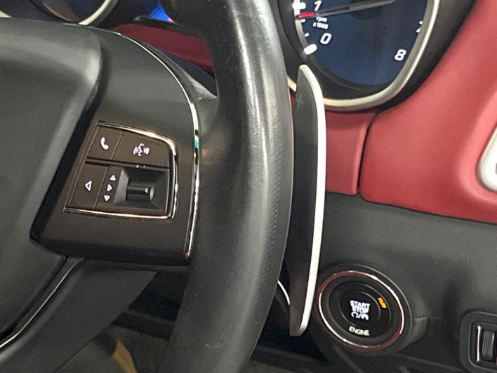 2016 Maserati Ghibli ABA-MG30A (UW-6a2ccb533f5d4)[20]