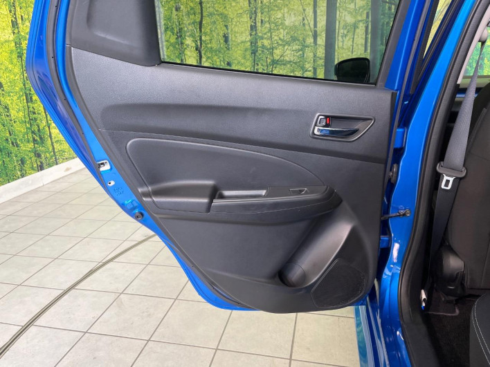 2017 Suzuki Swift DAA-ZC53S (UW-6a2ccb550d421)[8]