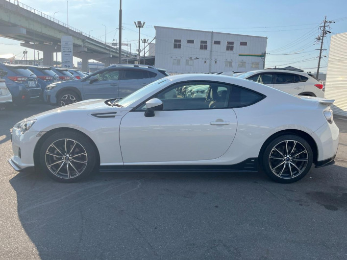 2014 Subaru BRZ DBA-ZC6 (UW-6a2ccb558c062)[10]