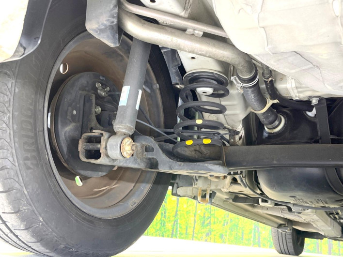 2016 Suzuki Swift DBA-ZC72S (UW-6a2ccb573efb8)[26]
