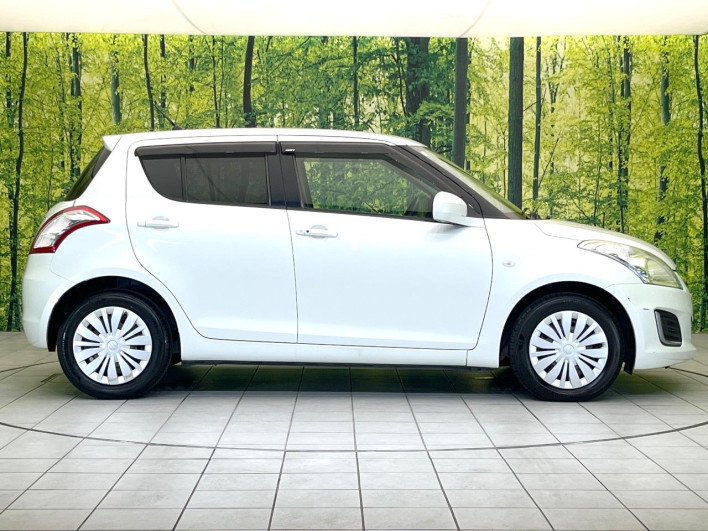 2016 Suzuki Swift DBA-ZC72S (UW-6a2ccb573efb8)[22]