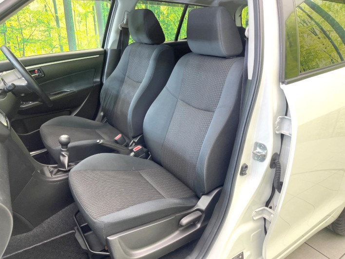 2016 Suzuki Swift DBA-ZC72S (UW-6a2ccb573efb8)[16]