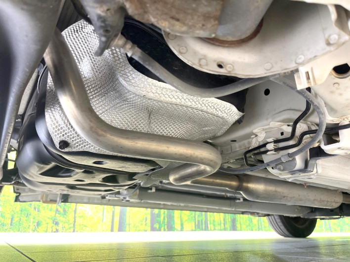 2016 Suzuki Swift DBA-ZC72S (UW-6a2ccb573efb8)[27]