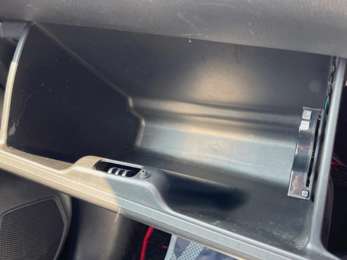 2018 Suzuki Swift DBA-ZC83S (UW-6a2ccb579dbf8)[11]