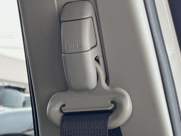 2018 Suzuki Swift DBA-ZC83S (UW-6a2ccb579dbf8)[23]