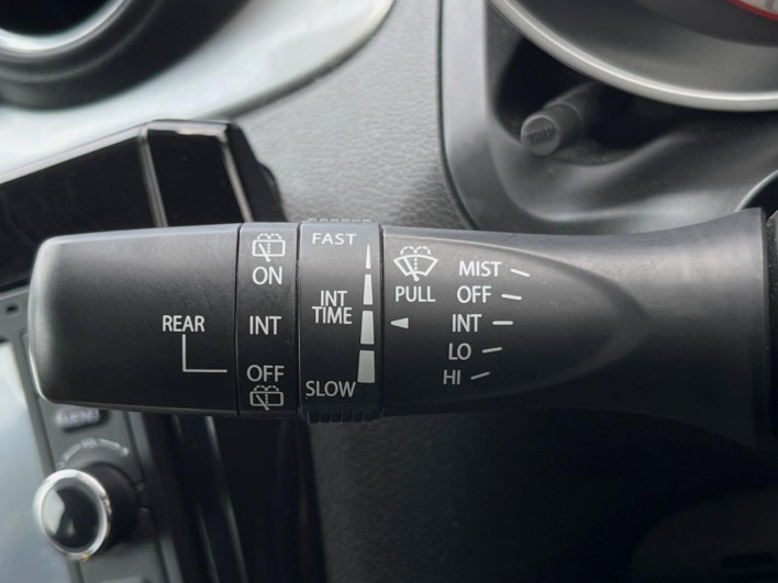 2018 Suzuki Swift DBA-ZC83S (UW-6a2ccb579dbf8)[18]