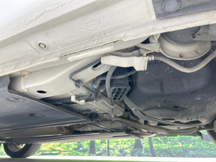 2019 Suzuki Swift DBA-ZC83S (UW-6a2ccb581b230)[20]