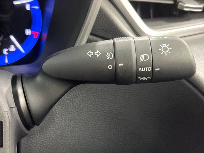 2023 Toyota Corolla Cross 6AA-ZVG11 (UW-6a2ccb6a89033)[25]