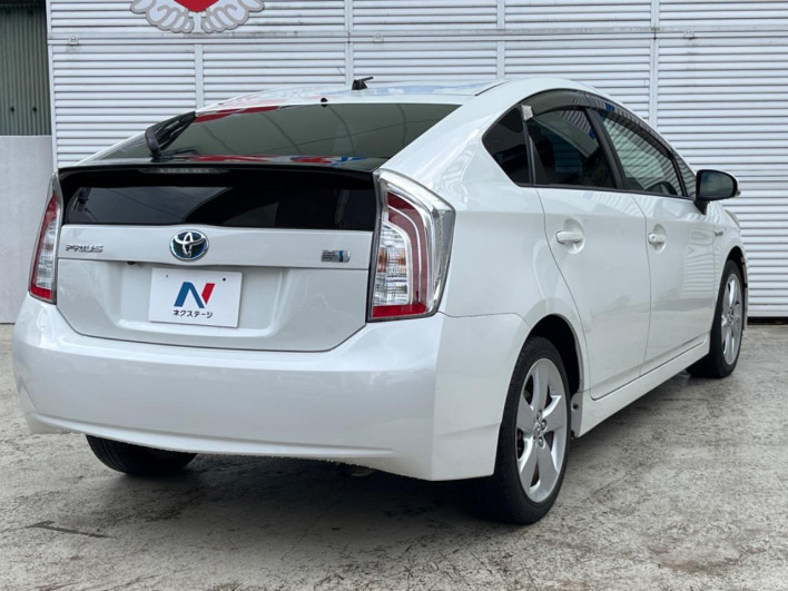 2012 Toyota Prius DAA-ZVW30 (UW-6a2ccb708c978)[22]