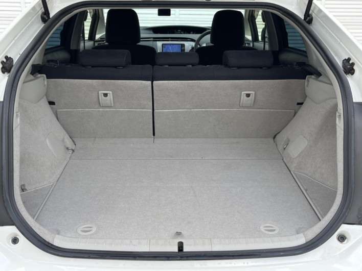 2012 Toyota Prius DAA-ZVW30 (UW-6a2ccb708c978)[24]
