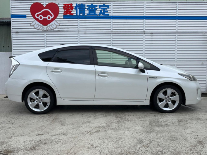 2012 Toyota Prius DAA-ZVW30 (UW-6a2ccb708c978)[21]