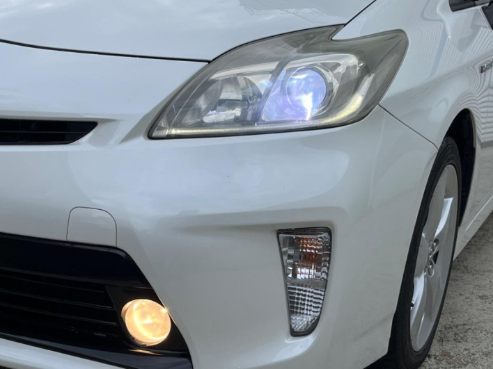 2012 Toyota Prius DAA-ZVW30 (UW-6a2ccb708c978)[19]