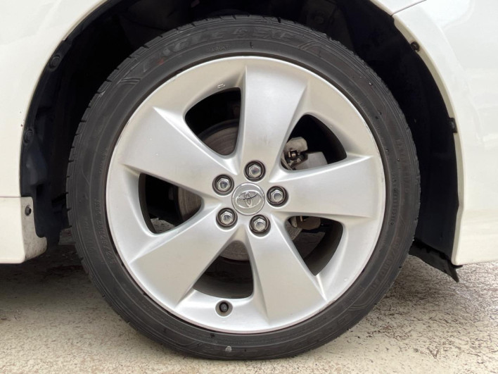 2012 Toyota Prius DAA-ZVW30 (UW-6a2ccb708c978)[10]