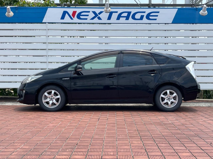 2013 Toyota Prius DAA-ZVW30 (UW-6a2ccb722cd92)[21]