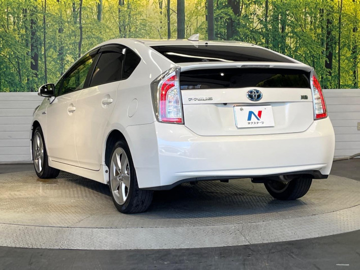 2013 Toyota Prius DAA-ZVW30 (UW-6a2ccb723b889)[20]