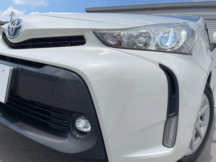 2015 Toyota Prius α DAA-ZVW41W (UW-6a2ccb746b6cf)[8]