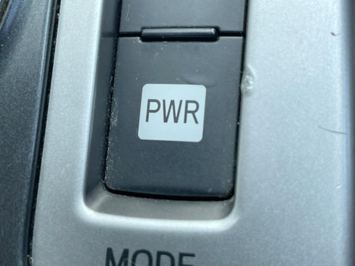 2015 Toyota Prius α DAA-ZVW41W (UW-6a2ccb746b6cf)[18]