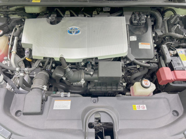 2017 Toyota Prius DAA-ZVW50 (UW-6a2ccb752b9da)[4]