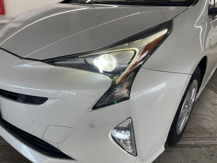 2017 Toyota Prius DAA-ZVW50 (UW-6a2ccb755a4ae)[11]