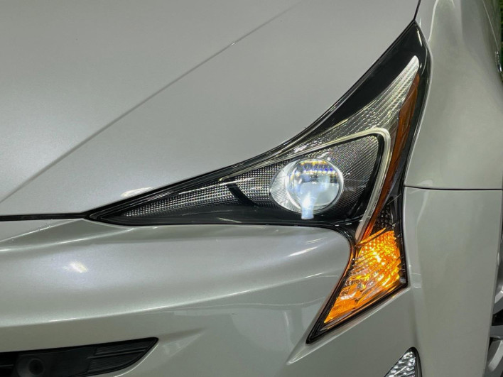 2016 Toyota Prius DAA-ZVW51 (UW-6a2ccb77bbca7)[10]