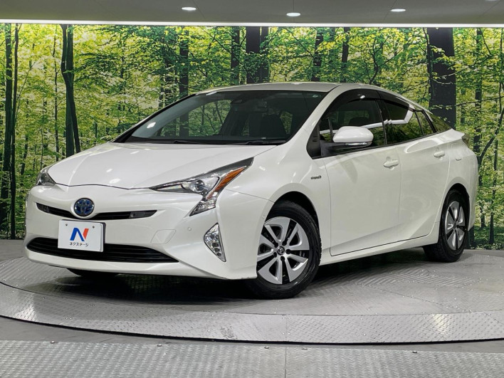 2016 Toyota Prius DAA-ZVW51 (UW-6a2ccb77bbca7)[0]