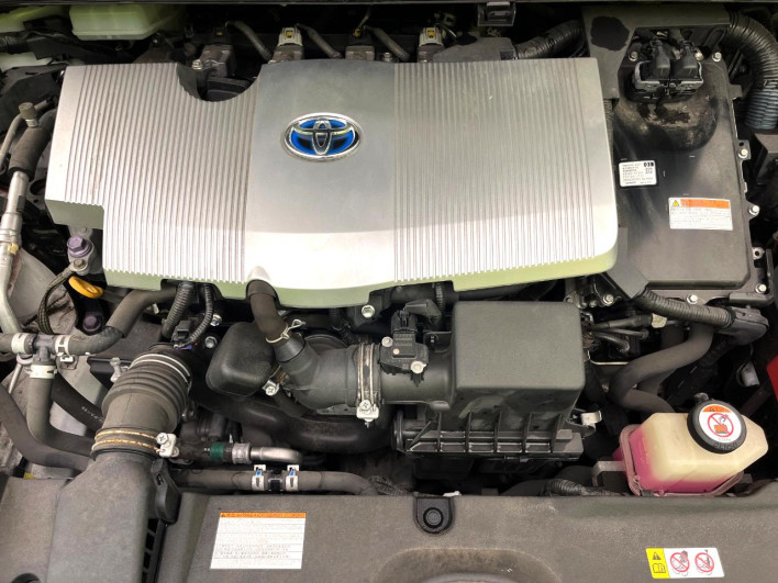 2017 Toyota Prius DAA-ZVW51 (UW-6a2ccb77f2787)[4]