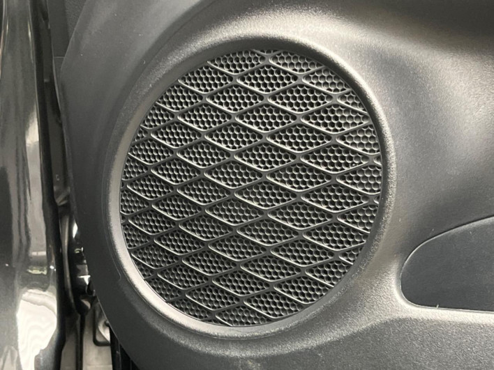 2022 Toyota Prius 6AA-ZVW51 (UW-6a2ccb7adad85)[21]