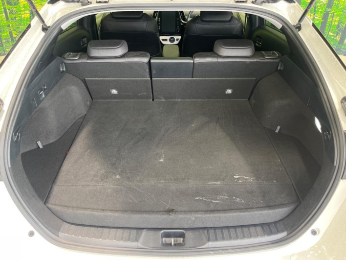 2017 Toyota Prius PHV DLA-ZVW52 (UW-6a2ccb7bbe5cc)[21]