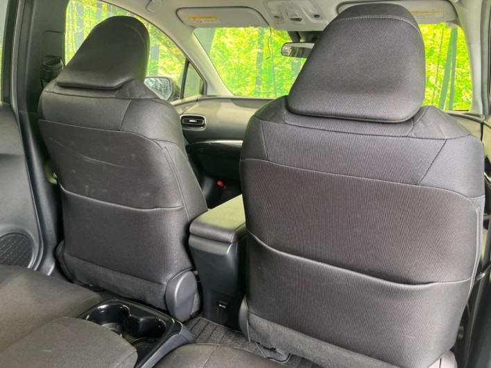 2017 Toyota Prius PHV DLA-ZVW52 (UW-6a2ccb7bbe5cc)[27]