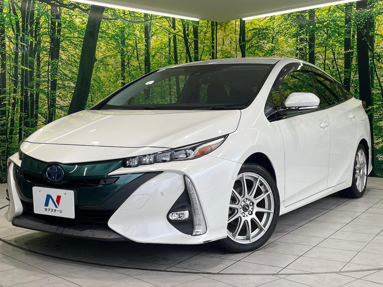 2017 Toyota Prius PHV DLA-ZVW52