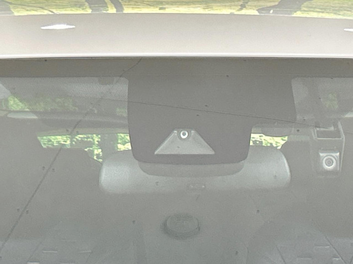 2018 Toyota Prius PHV DLA-ZVW52 (UW-6a2ccb7bd16fe)[4]
