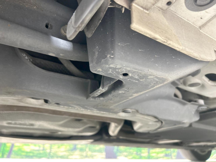 2018 Toyota Prius PHV DLA-ZVW52 (UW-6a2ccb7bd16fe)[22]