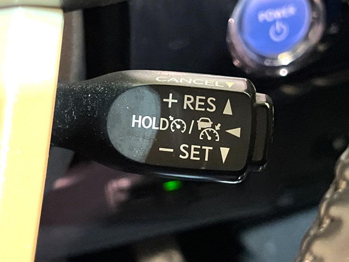 2017 Toyota Prius DAA-ZVW55 (UW-6a2ccb7d03e93)[24]