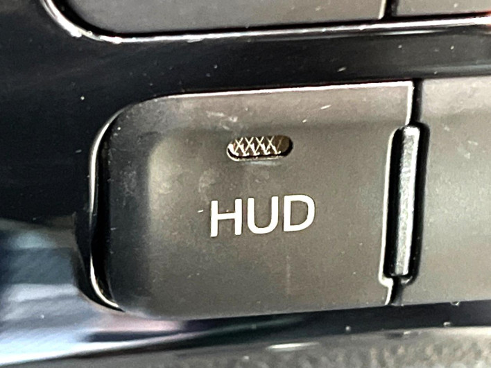 2017 Toyota Prius DAA-ZVW55 (UW-6a2ccb7d03e93)[11]