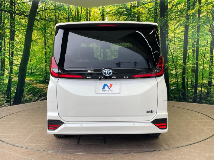 2023 Toyota Noah 6AA-ZWR90W (UW-6a2ccb8a9390f)[13]