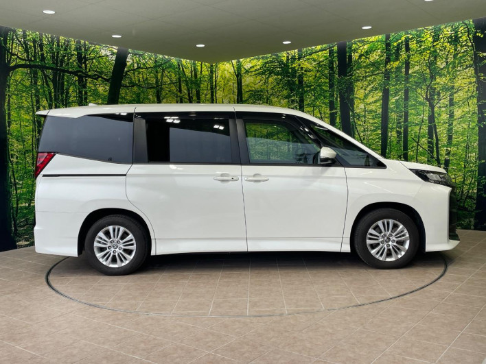 2023 Toyota Noah 6AA-ZWR90W (UW-6a2ccb8a9390f)[15]
