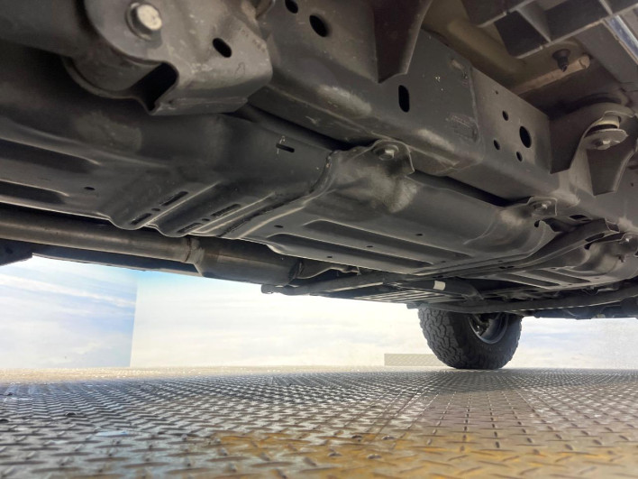 2020 Chrysler Jeep Wrangler Unlimited ABA-JL20L (UW-6a2e1a3ab7b04)[25]