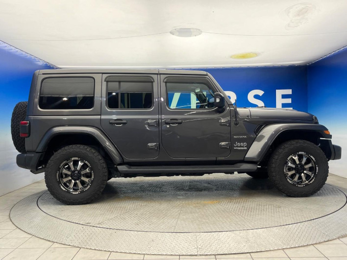 2020 Chrysler Jeep Wrangler Unlimited ABA-JL20L (UW-6a2e1a3ab7b04)[17]