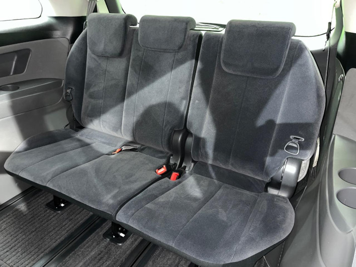 2011 Toyota Estima DBA-ACR55W (UW-6a2e1a4fbc1a0)[19]