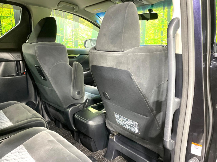 2016 Toyota Vellfire DBA-AGH30W (UW-6a2e1a50ccb92)[16]