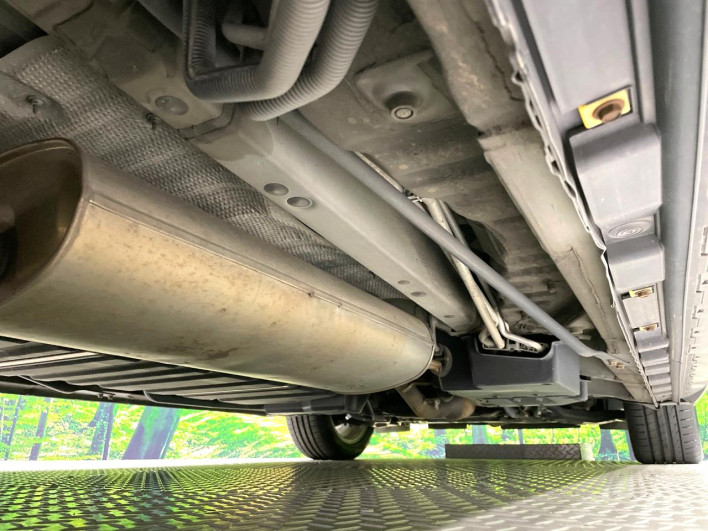 2016 Toyota Vellfire DBA-AGH30W (UW-6a2e1a50ccb92)[11]