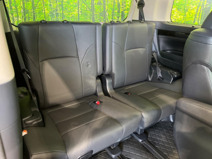 2017 Toyota Alphard DBA-AGH30W (UW-6a2e1a52cc87a)[17]