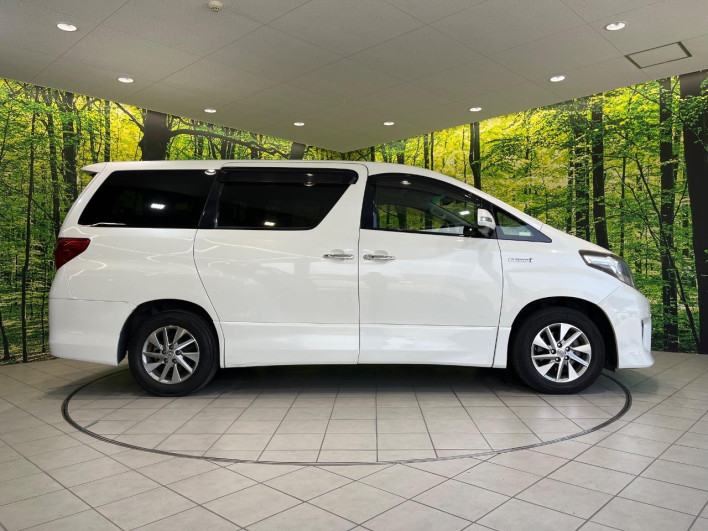 2014 Toyota Alphard Hybrid DAA-ATH20W (UW-6a2e1a6815f54)[17]