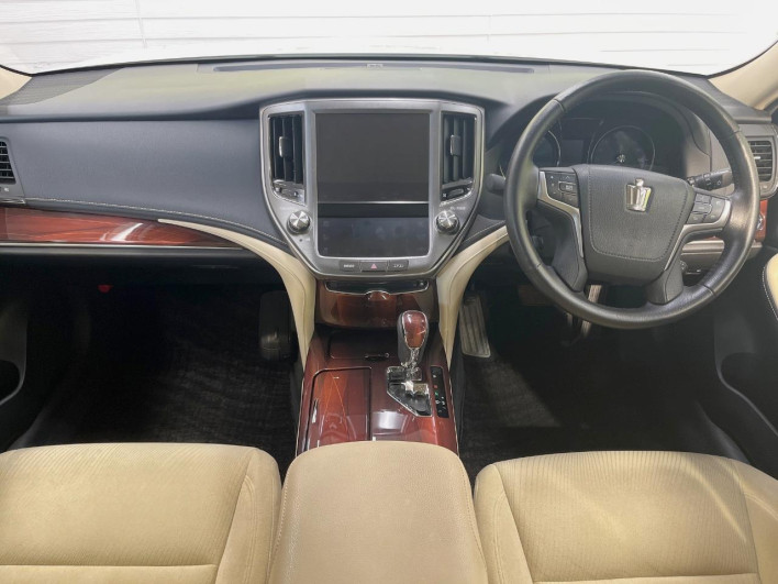 2013 Toyota Crown Hybrid DAA-AWS210 (UW-6a2e1a69540ce)[22]