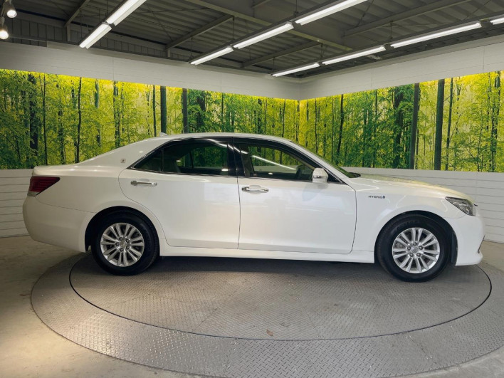 2013 Toyota Crown Hybrid DAA-AWS210 (UW-6a2e1a69540ce)[14]