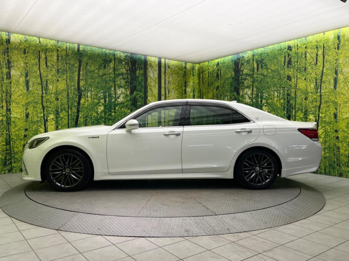 2015 Toyota Crown Hybrid DAA-AWS210 (UW-6a2e1a6996f86)[29]