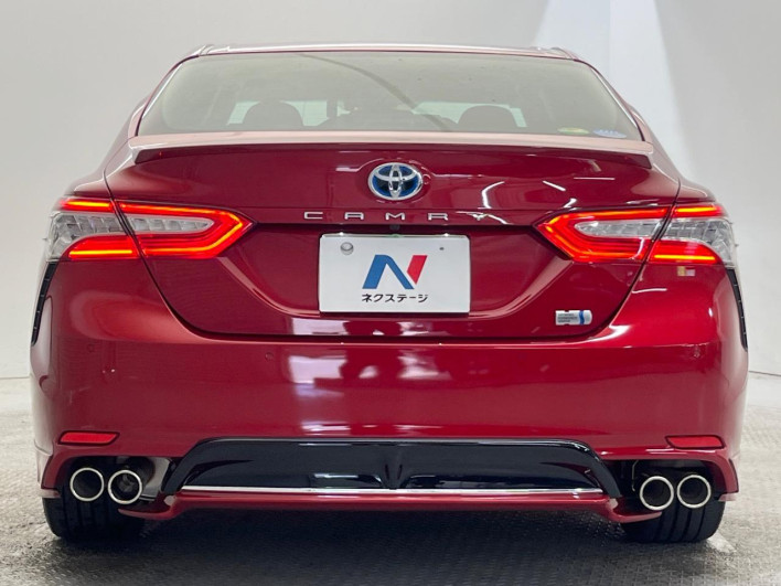 2019 Toyota Camry DAA-AXVH70 (UW-6a2e1a7659a4d)[17]