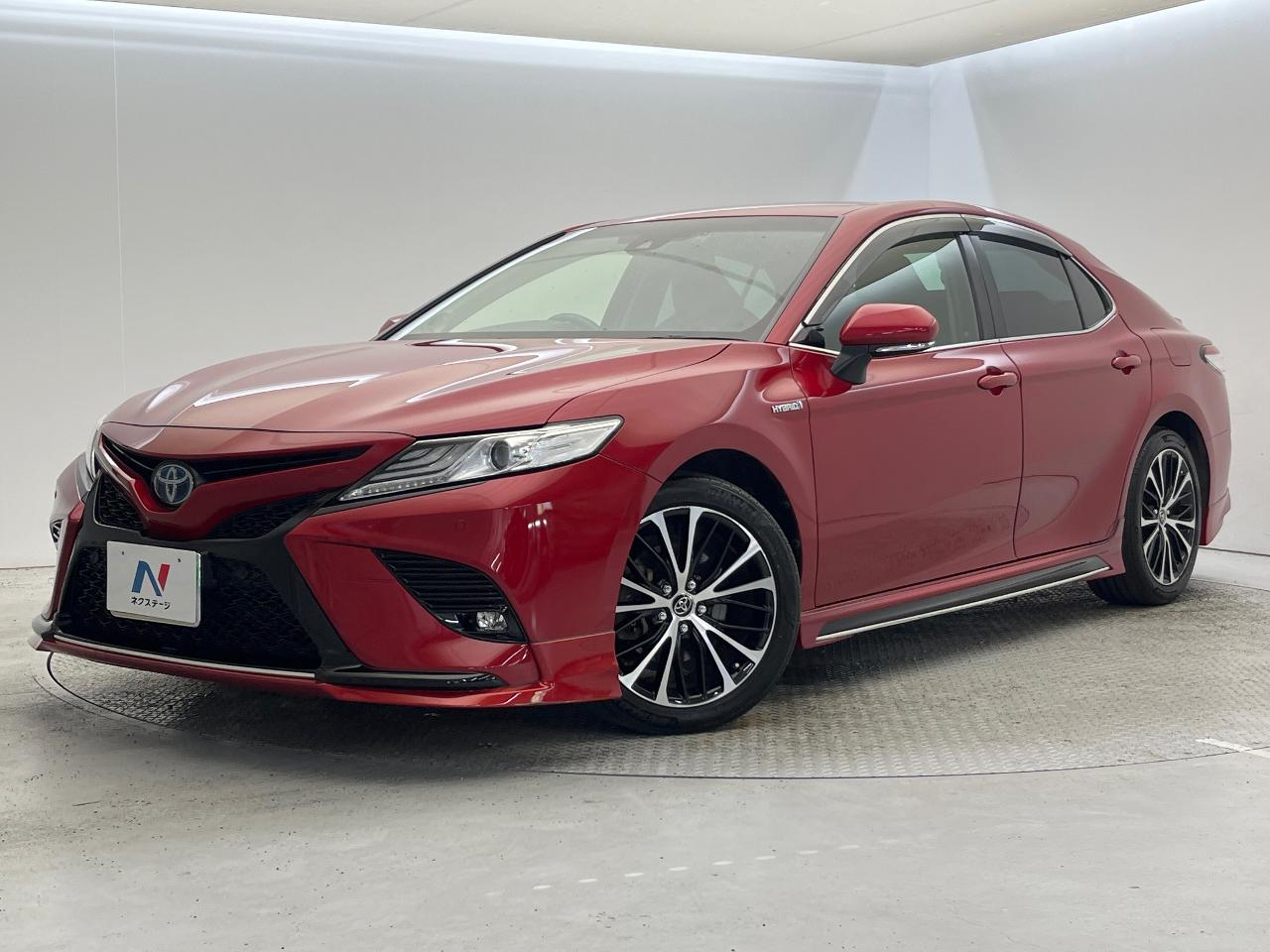 2019 Toyota Camry DAA-AXVH70