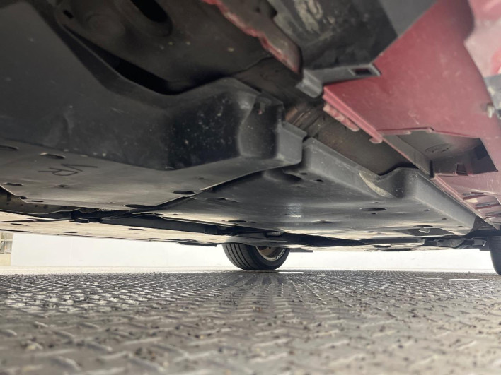 2019 Toyota Camry DAA-AXVH70 (UW-6a2e1a7659a4d)[23]
