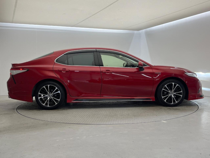 2019 Toyota Camry DAA-AXVH70 (UW-6a2e1a7659a4d)[15]